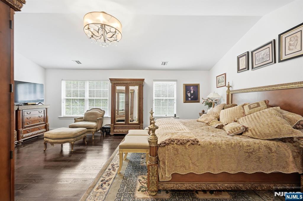2 Stone Ridge Court