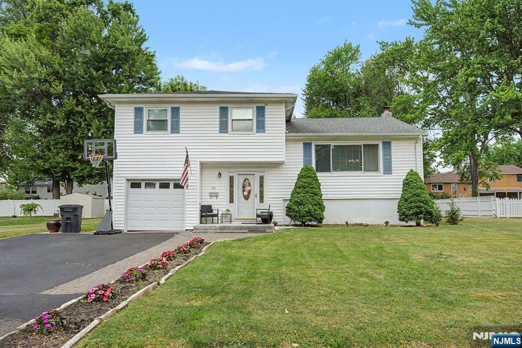 23 Distler Avenue - Photo 2