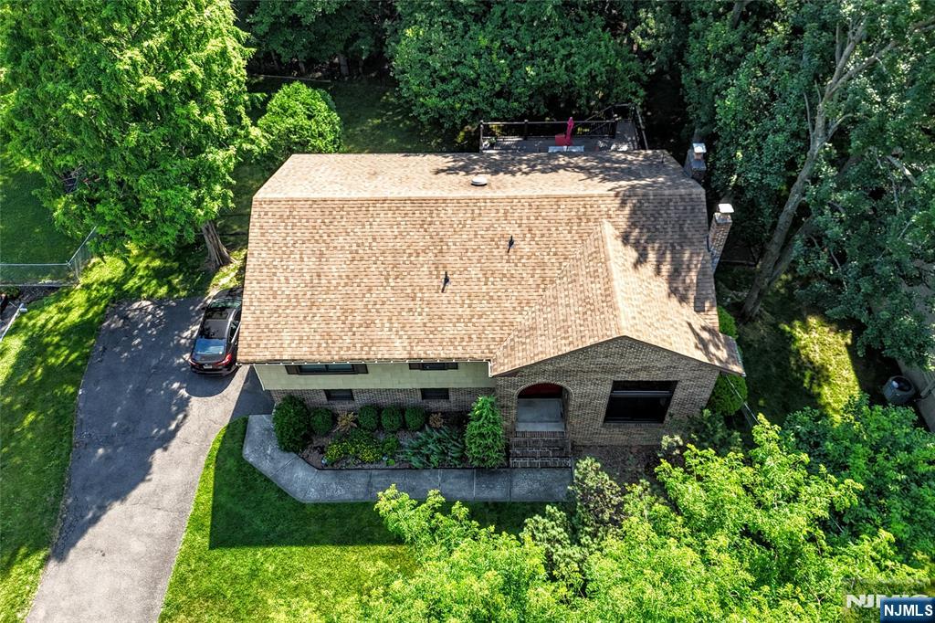 270 E Crescent Avenue - Photo 6