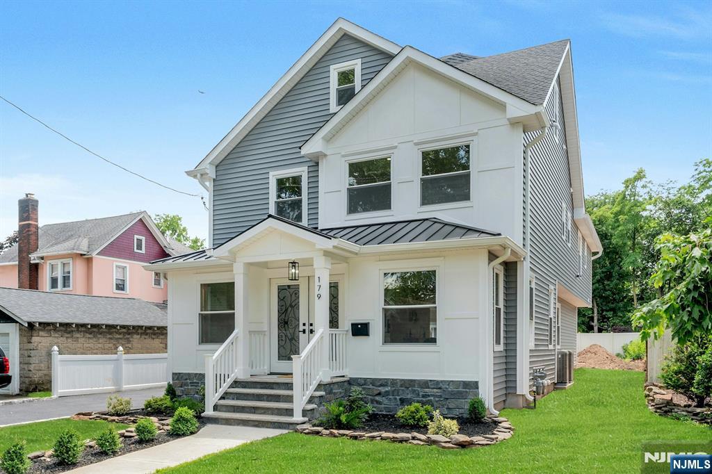 179 Washington Avenue - Photo 3
