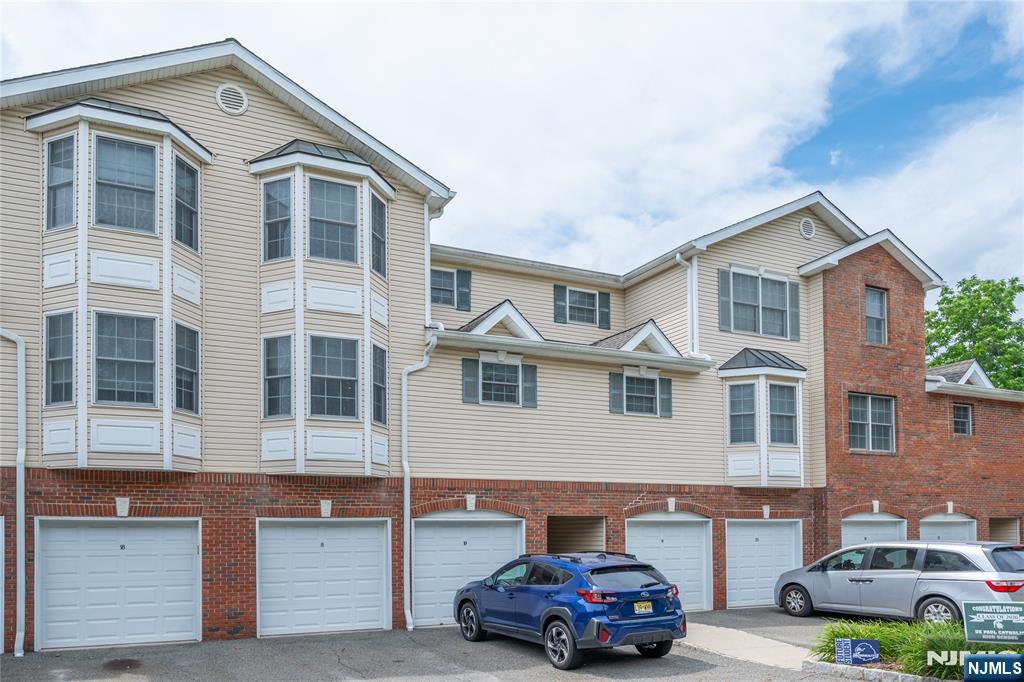 30-08 Federal Hill Road 8