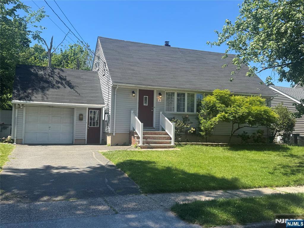 2nd image of 9 Wallace Ln, Woodland Park, NJ 07424 | MLS# 26023157