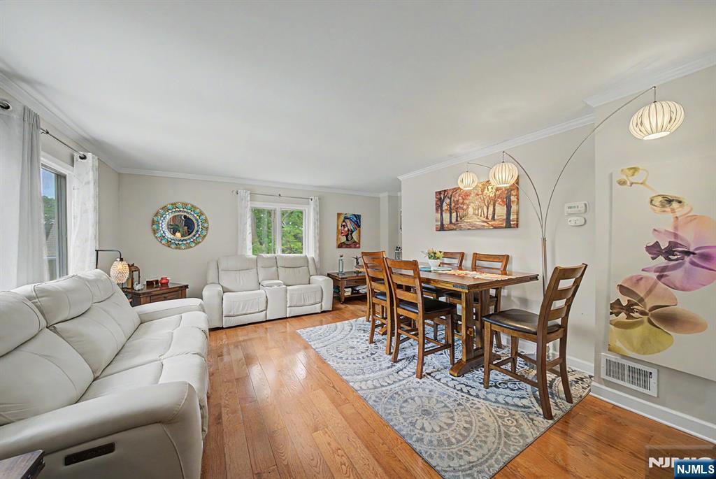 2nd image of 102 Belleview Ave, Butler Borough, NJ 07405 | MLS# 26023159