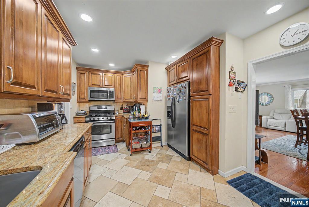 3rd image of 102 Belleview Ave, Butler Borough, NJ 07405 | MLS# 26023159
