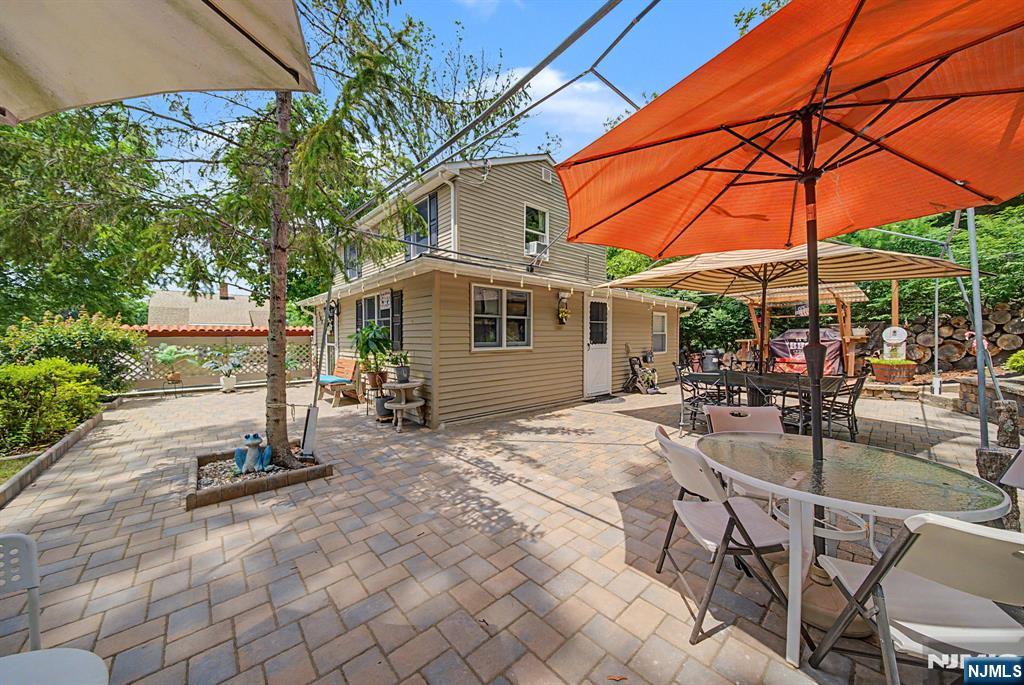 102 Belleview Avenue