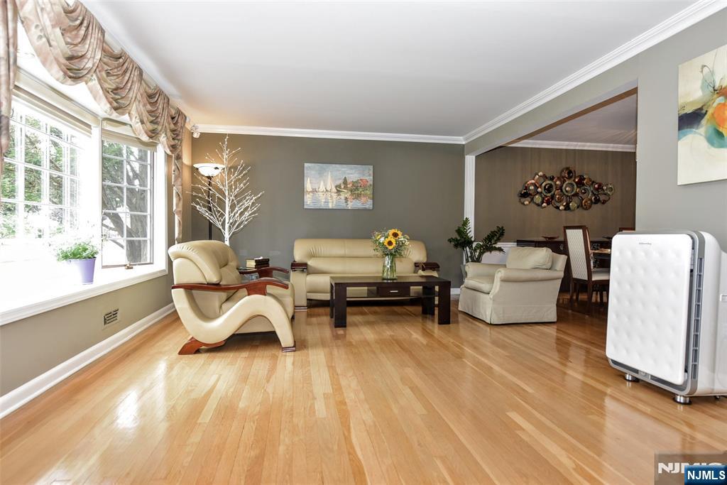 380 Shea Drive - Photo 3