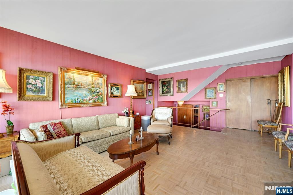 1 Horizon Road 1220 - Photo 5