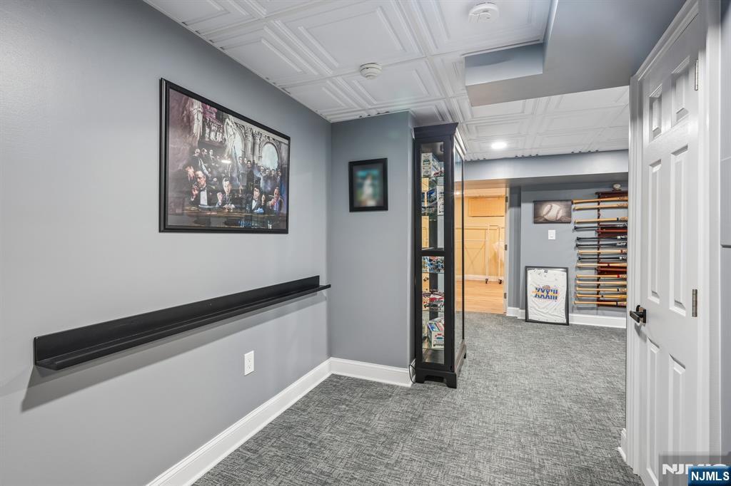 650 Fairview Place — photo 41
