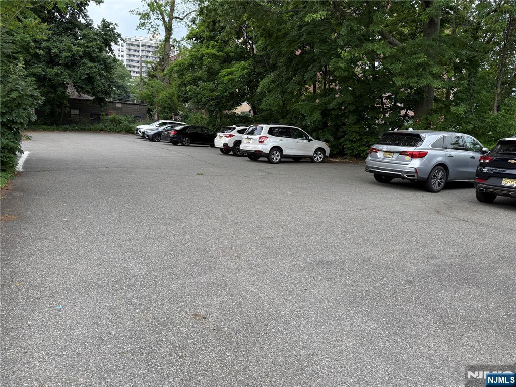 230 Main St, Fort Lee, NJ 07024