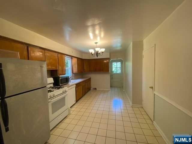 1398 River Road - Photo 4