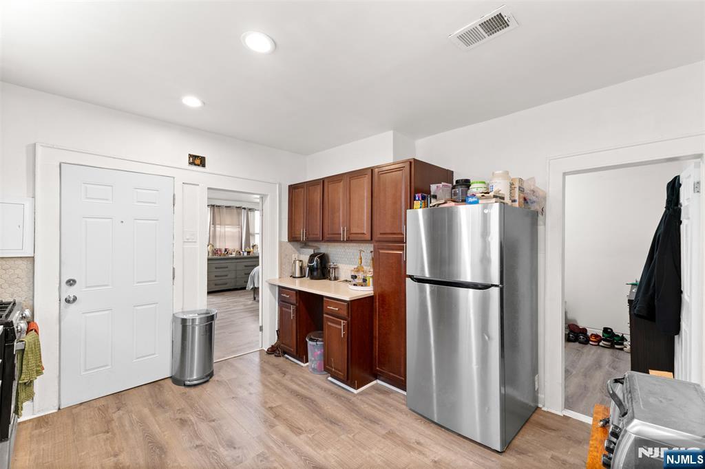 92 S Devine Street - Photo 3