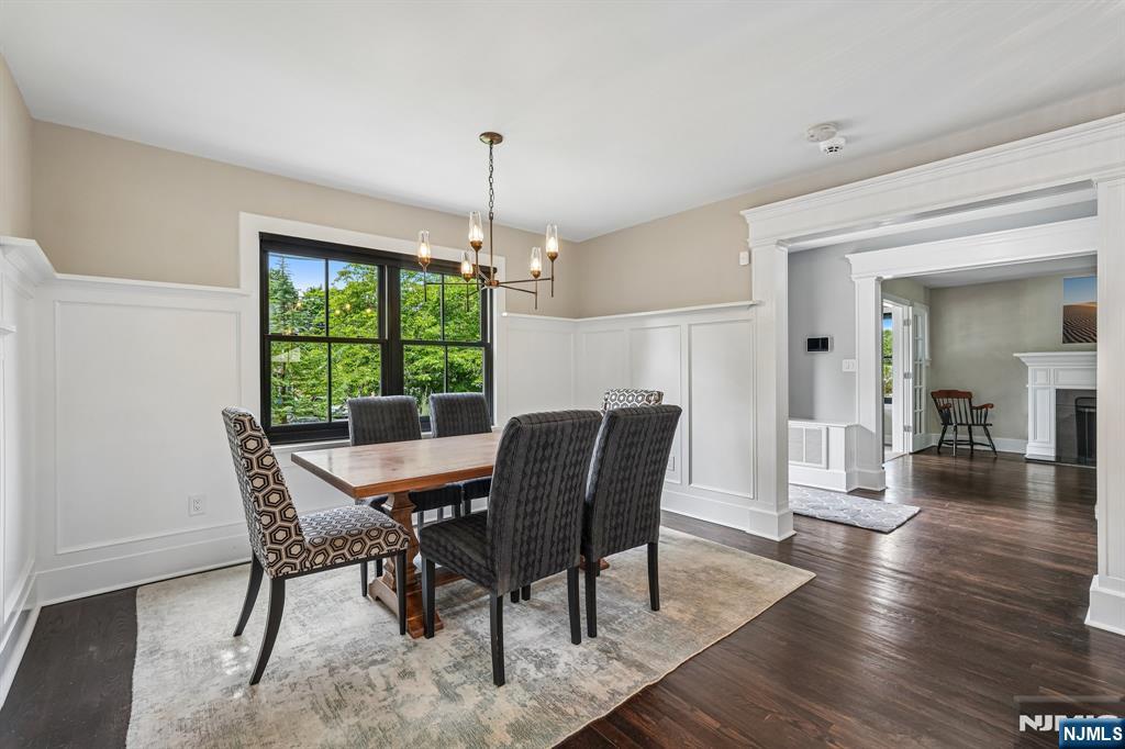 63 Ravine Avenue