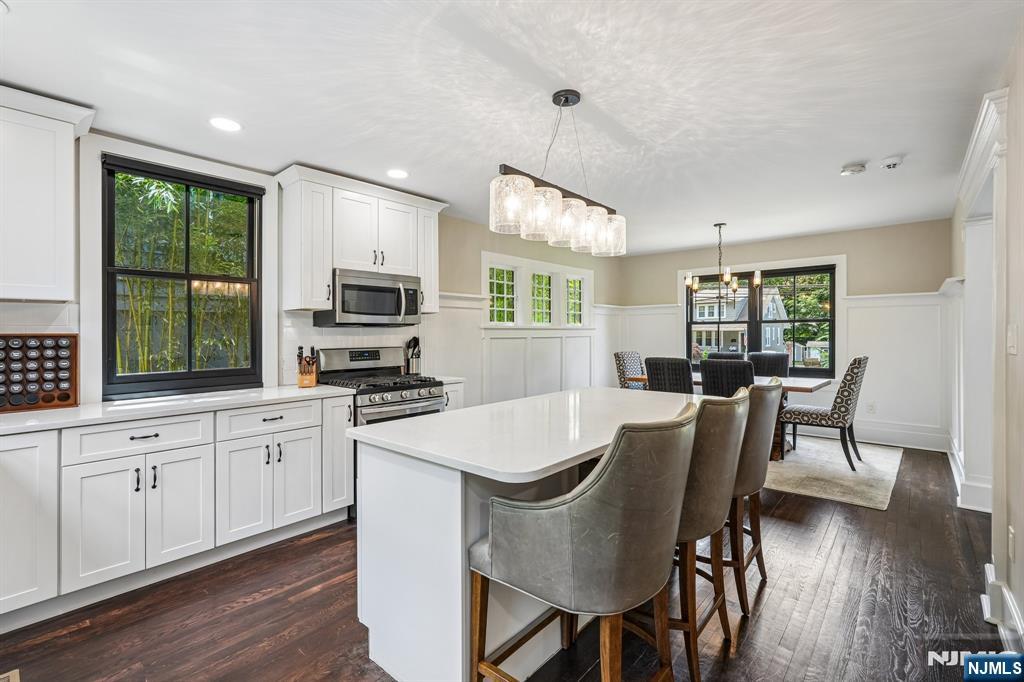 63 Ravine Avenue