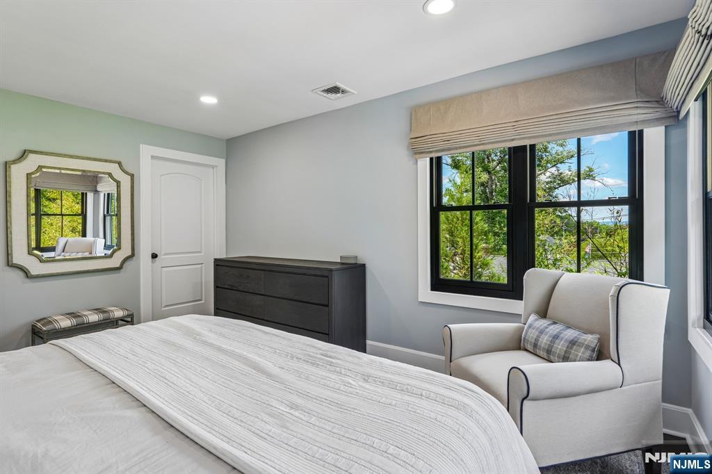 63 Ravine Avenue