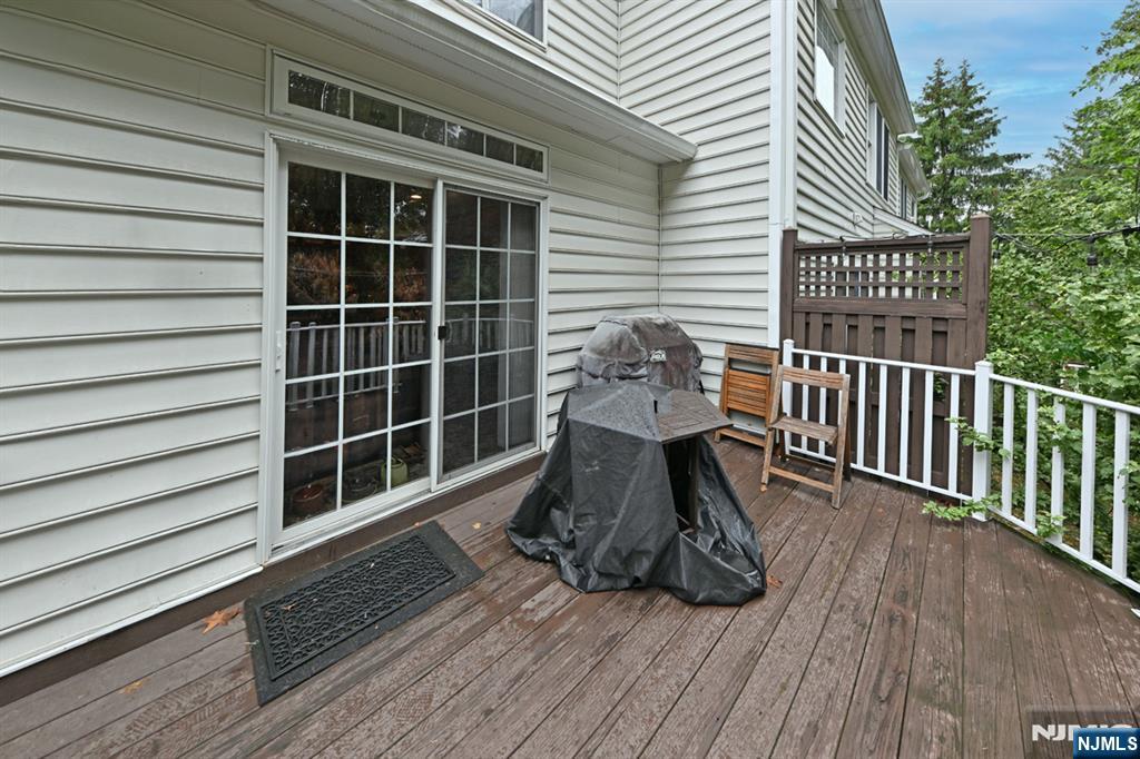 28 Thistle Drive - Photo 5