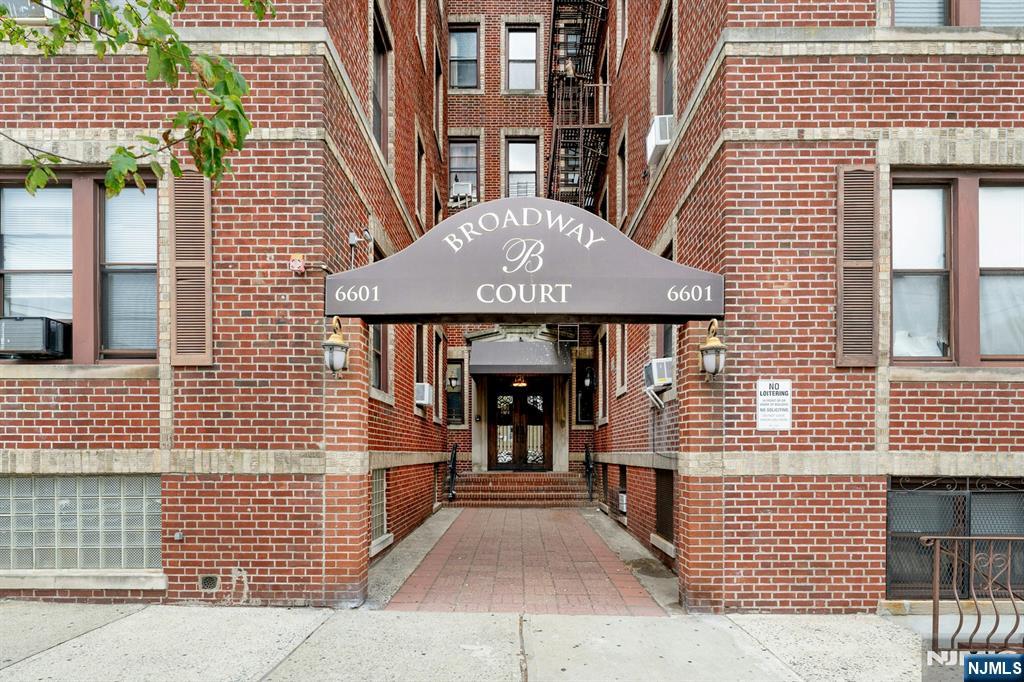 6601 Bdway E7 - Photo 1