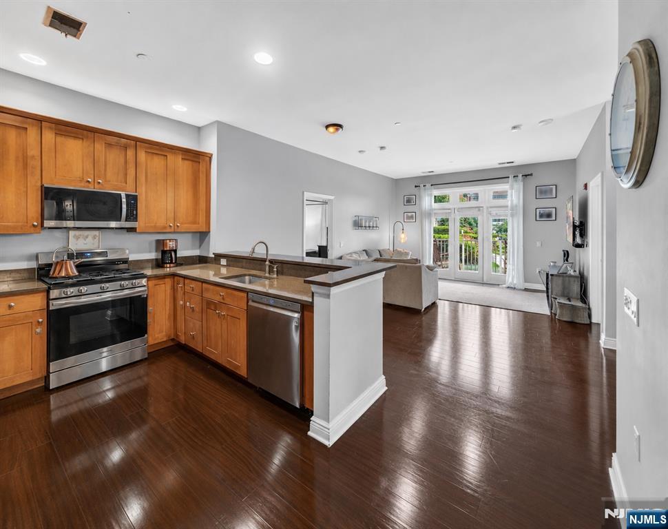 7400 River Road 108 - Photo 5