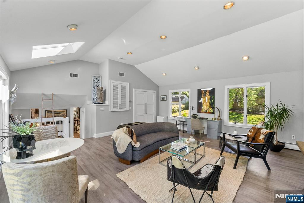 116 Saddlewood Drive — photo 34