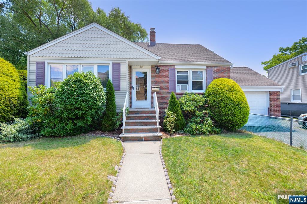 242 Prospect Street - Photo 1