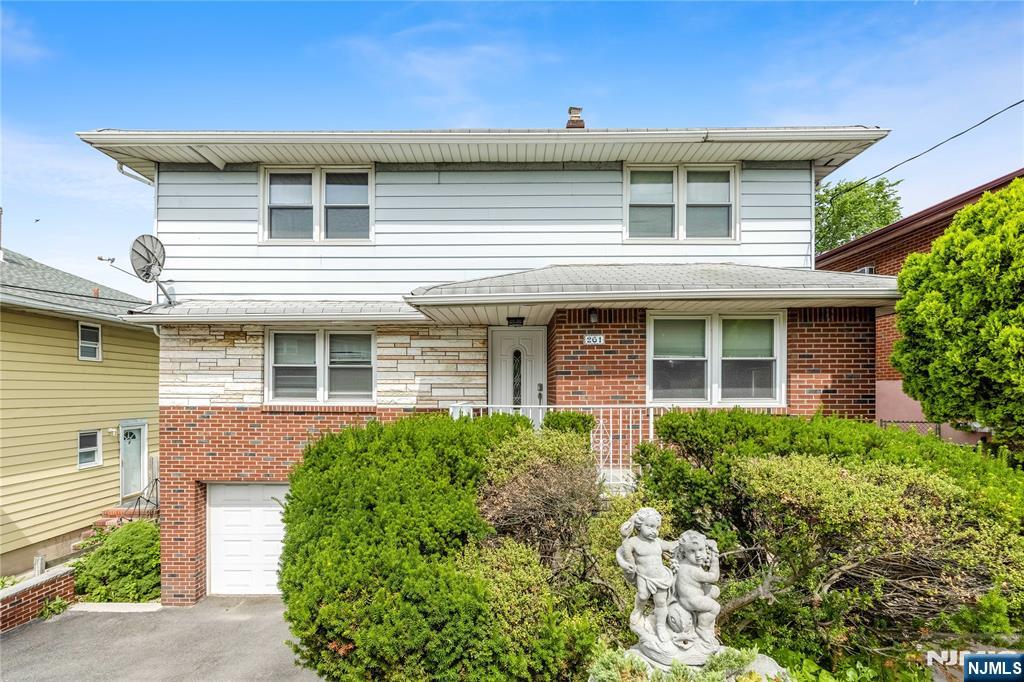 Multi family home for sale at 261 10Th St, Palisades Park, NJ 07650 | MLS# 26023316