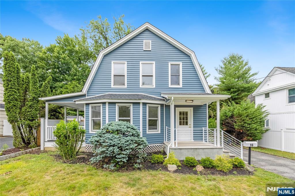 16 Clarke Street - Photo 1