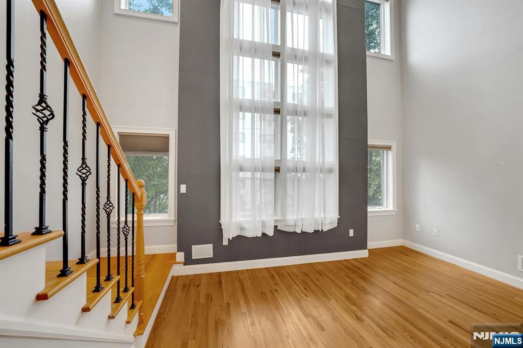 67 Bleecker Street 2 - Photo 4