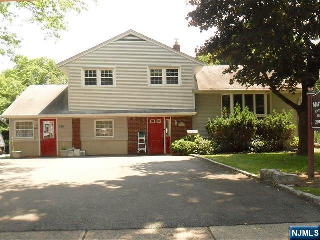516 Knickerbocker Road - Photo 1