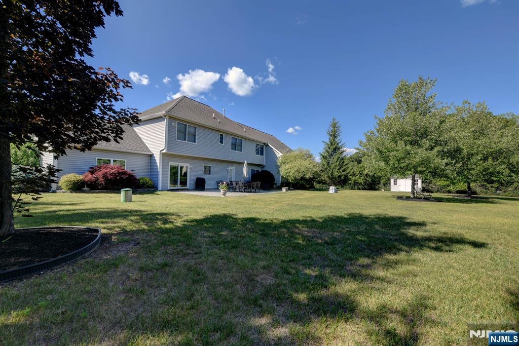 32 Dyer Road