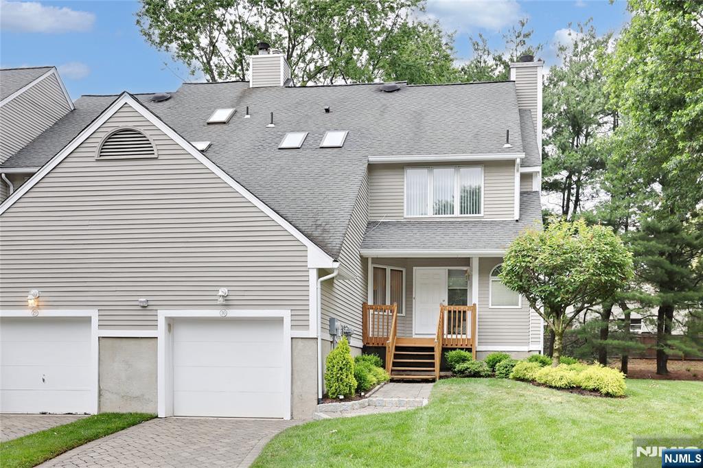 30 Reagan Way #530A, Twp Of Washington, NJ 07676