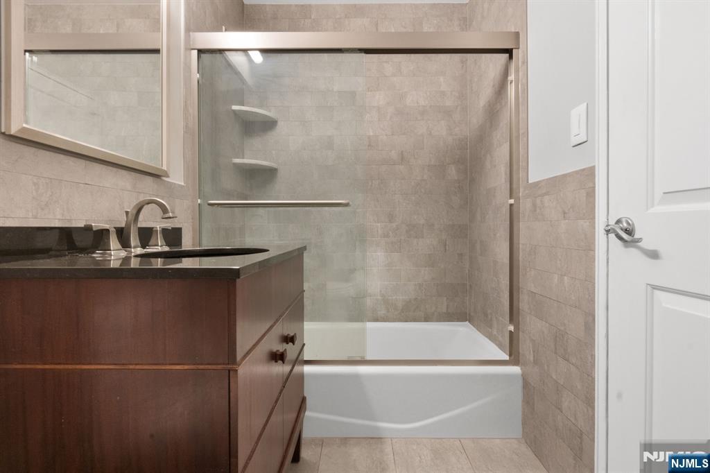 2000 Linwood Avenue 15P - Photo 5