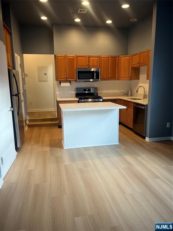 250 Park Avenue 2 - Photo 2