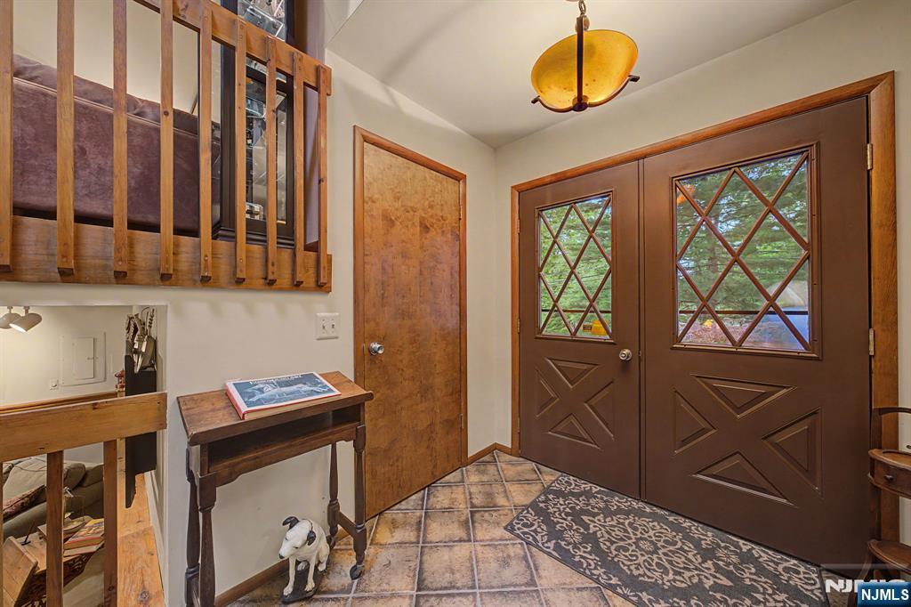 12 Seminole Avenue - Photo 4