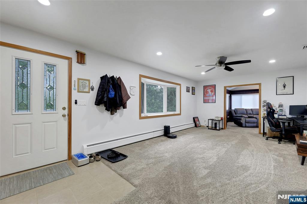 406 High Crest Drive - Photo 3