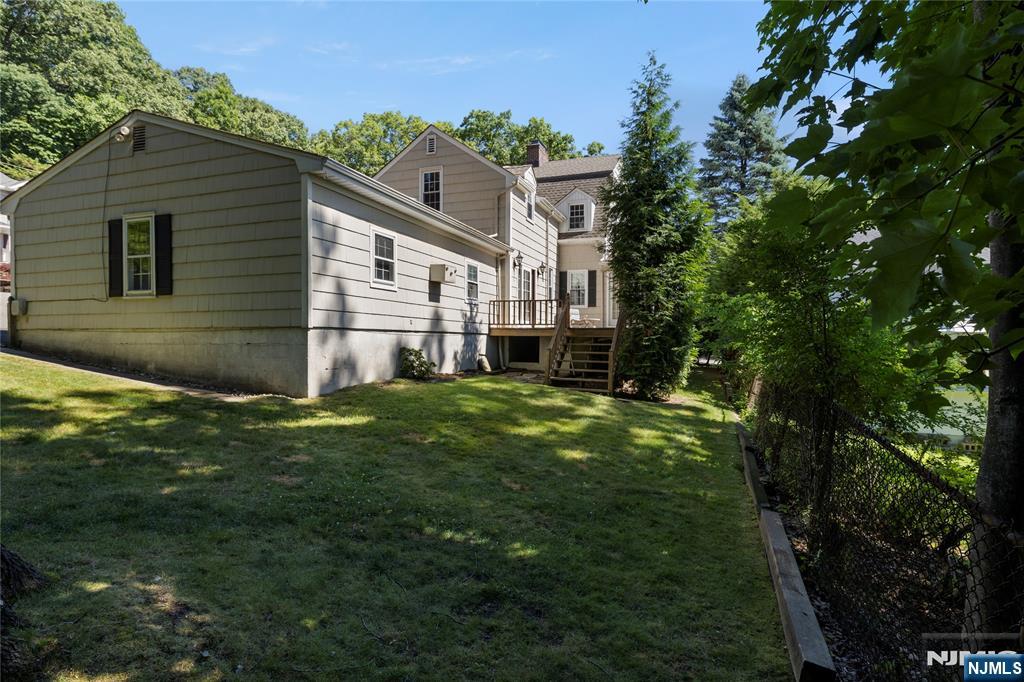 Homes for sale in Verona, NJ | 53 Howard St, Verona, NJ 07044 | MLS# 26023386