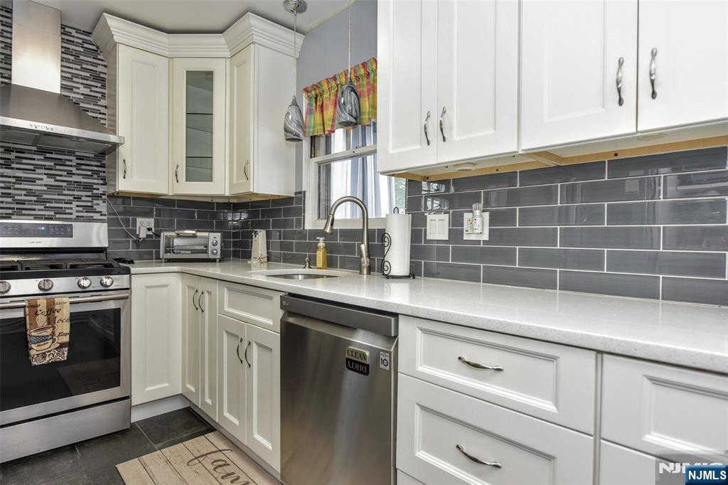 Photo 1 of Single family home for sale at 166 Kent St, Hackensack, NJ 07601 | MLS# 26023403 | Listing updated on 2026-09-18