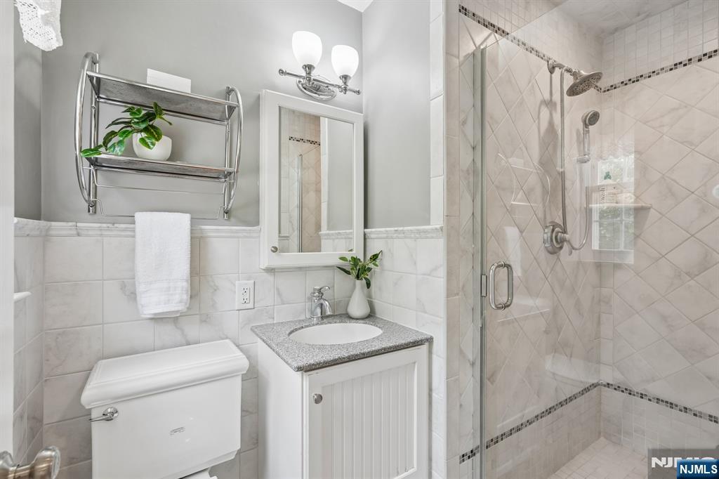 33 Maria Drive — photo 27