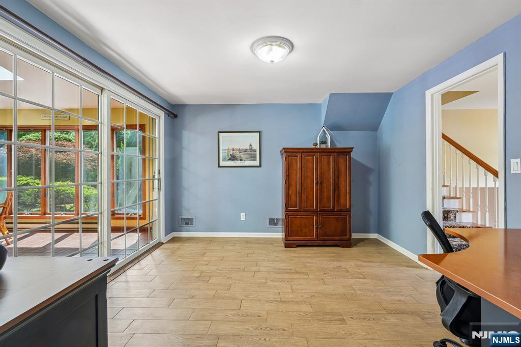 33 Maria Drive — photo 34