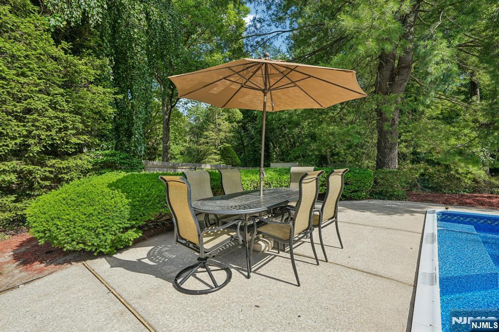33 Maria Drive — photo 44