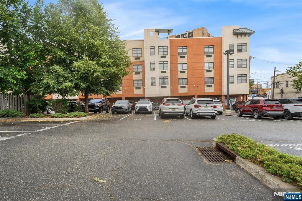 9252 Kennedy Boulevard 204 - Photo 2