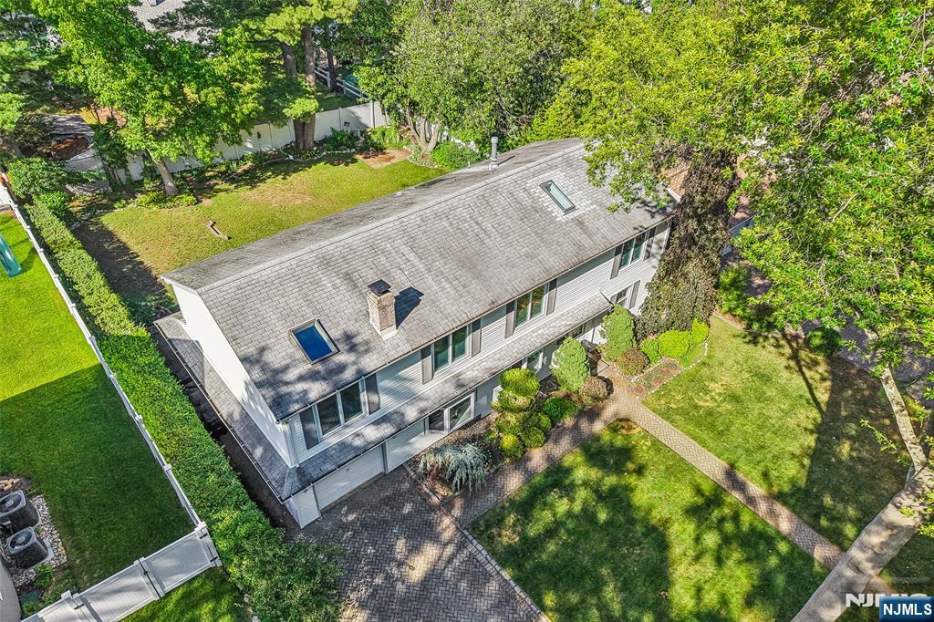 181 Behnke Avenue - Photo 2