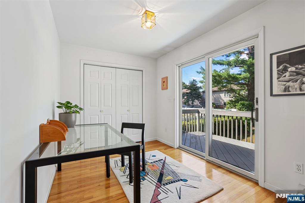 181 Behnke Avenue — photo 22