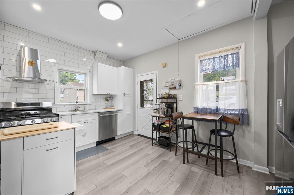 207 Van Winkle Avenue - Photo 3