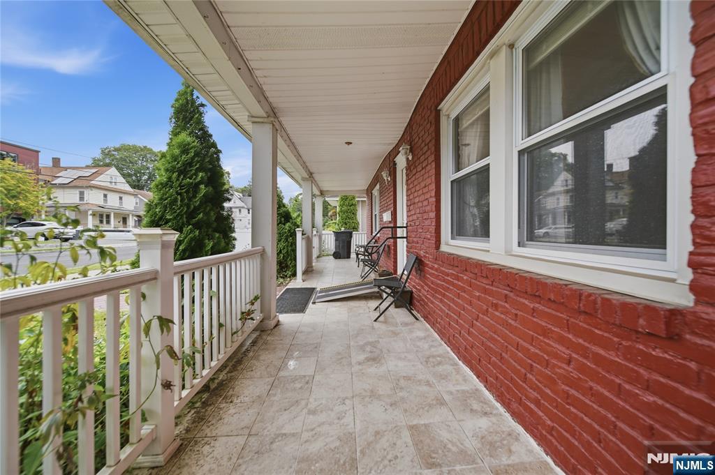 148 End Ave, Englewood, NJ 07631