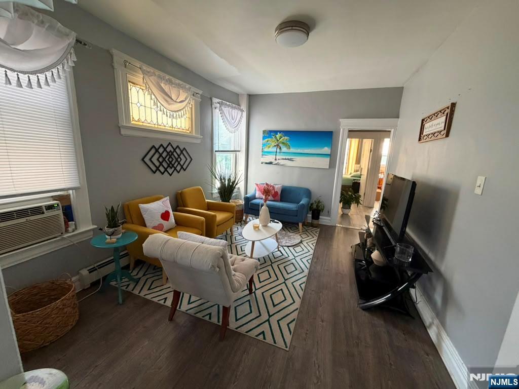 37 Linden Avenue - Photo 1