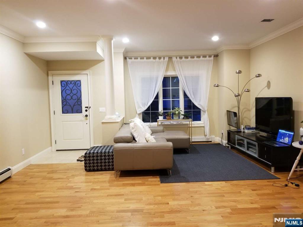 Photo 3 of Multi family home for sale at 304 E Palisades Blvd, Palisades Park, NJ 07650 | MLS# 26023510 | Listing updated on 2026-09-17
