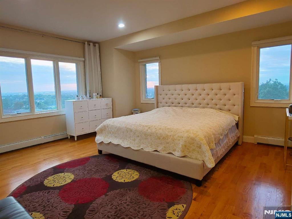 Photo 3 of House for sale at 304 E Palisades Blvd, Palisades Park, NJ 07650 | MLS# 26023510 | Listing updated on 2026-09-17