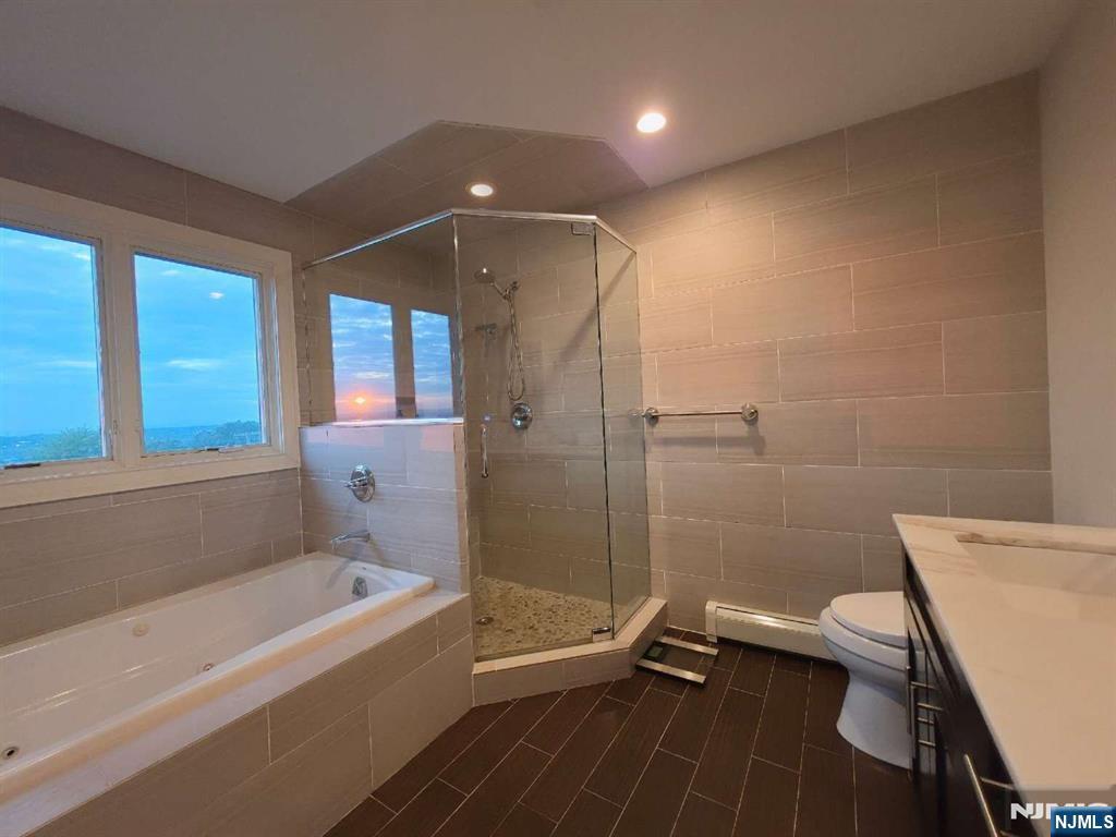 Photo 4 of House for sale at 304 E Palisades Blvd, Palisades Park, NJ 07650 | MLS# 26023510 | Listing updated on 2026-09-17