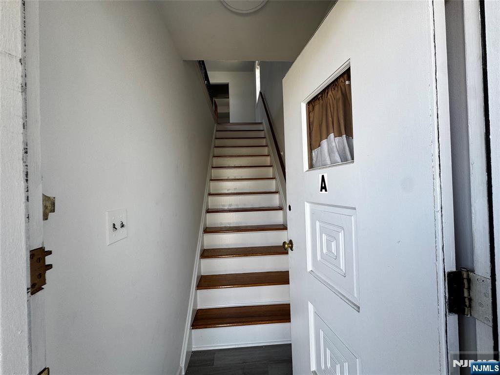 392 Washington Avenue 1A - Photo 2