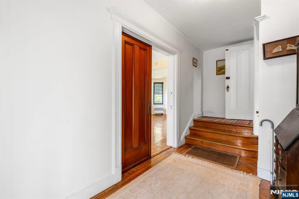 168 Orient Way — photo 8