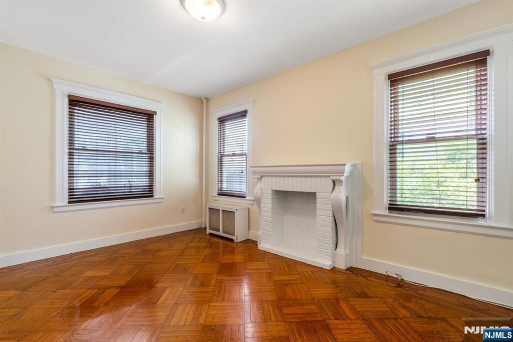 168 Orient Way — photo 10